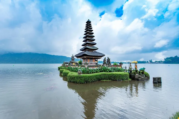 Bali Tropical Escape: Kuta & Ubud Retreat image 4